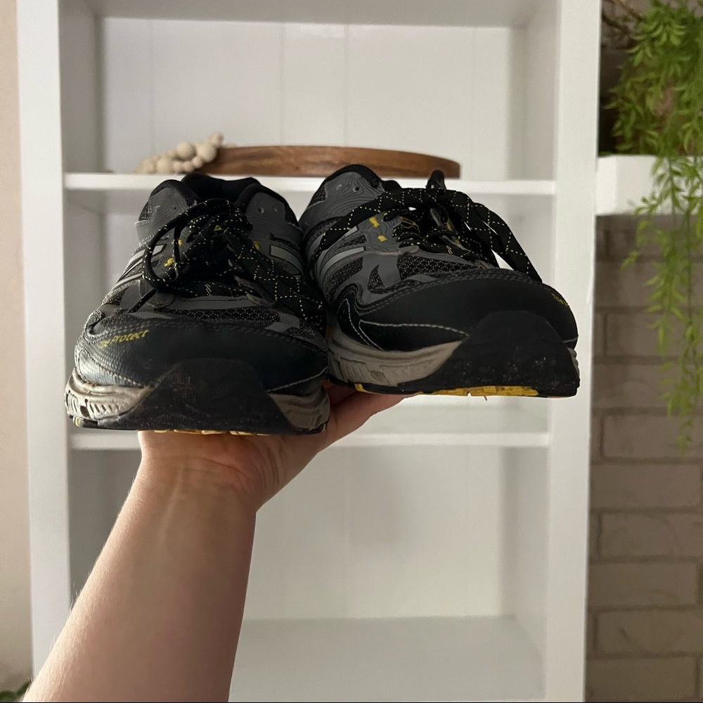 New Balance Gray 510v4 Outdoor Trail Running Sneakers - Picture 3 of 9
